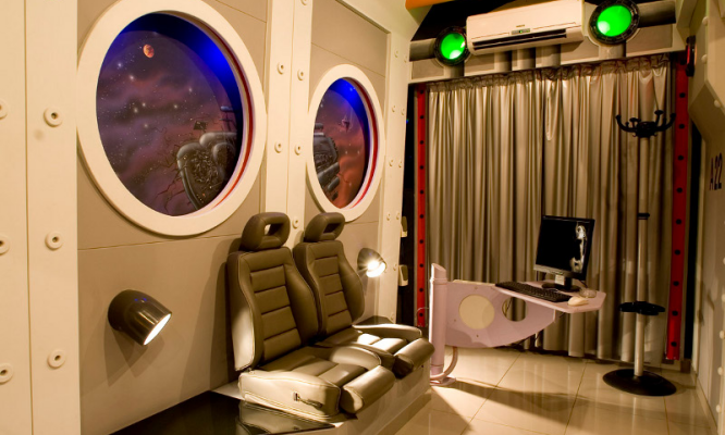 Fast Bar y Artículos Eróticos